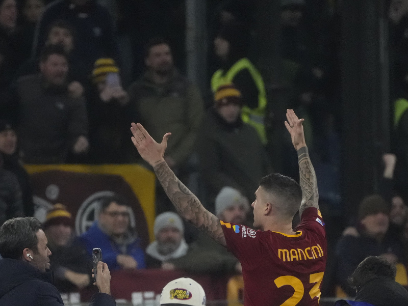 Gianluca Mancini oslavuje gól