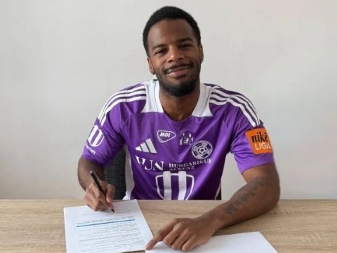 Zyen Jones podpísal zmluvu s KFC Komárno