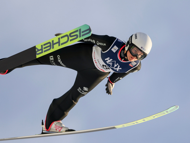Slovenská reprezentantka v skokoch na lyžiach Kira Mária Kapustíková 
