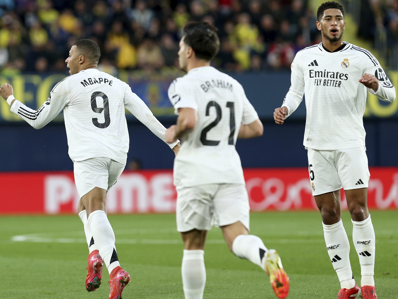Útočník Realu Madrid Kylian Mbappé oslavuje gól