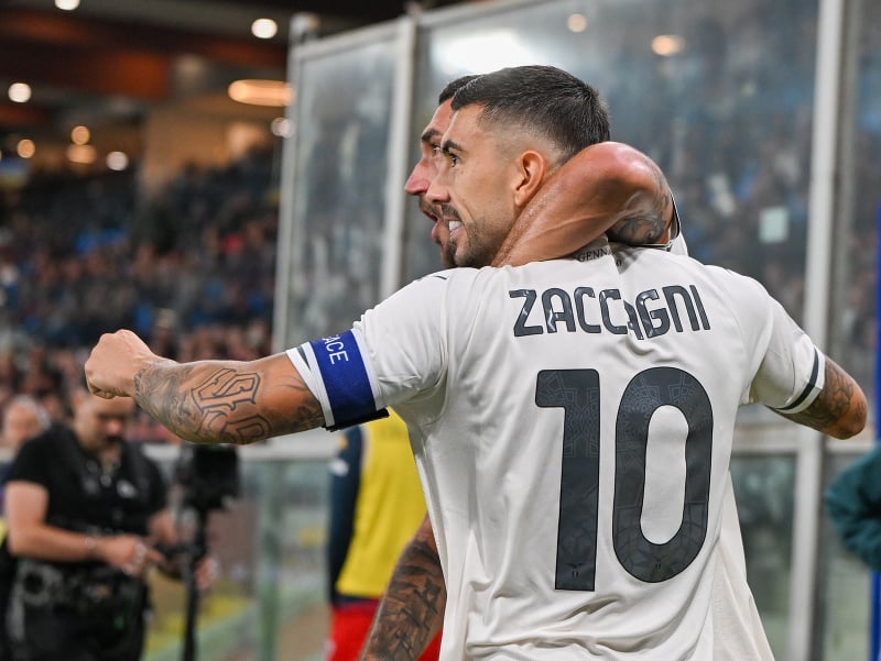 Mattia Zaccagni a jeho gólové oslavy so spoluhráčmi
