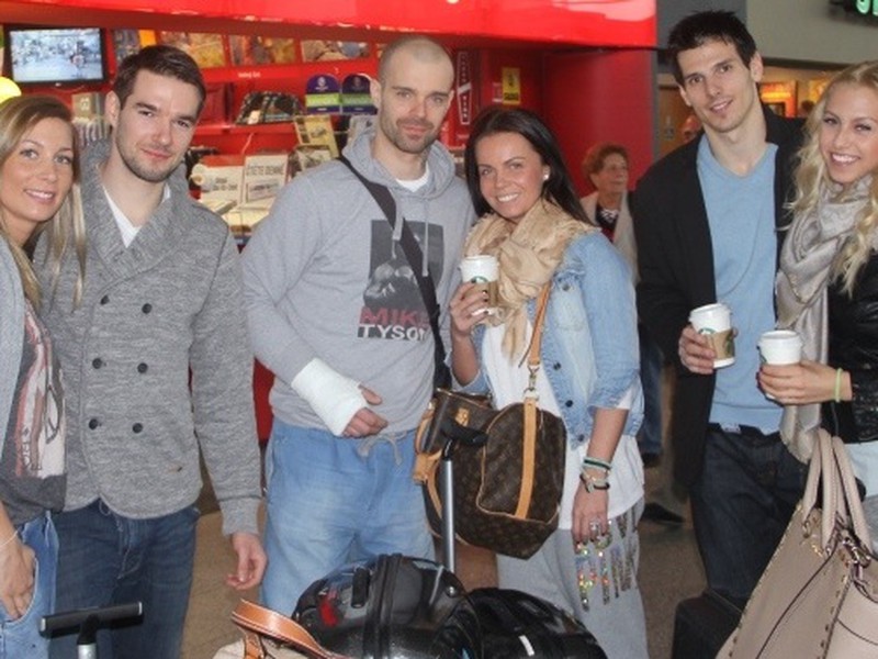 Hokejisti Lev Praha pred odletom do Dubaja