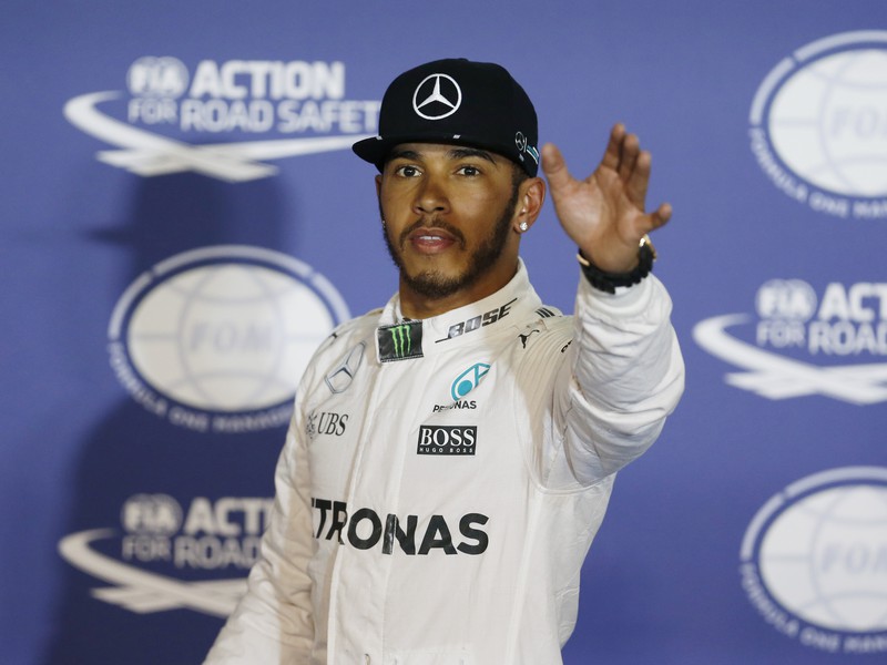 Lewis Hamilton sa stal víťazom kvalifikácie na VC Bahrajnu