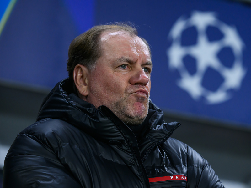 Na snímke tréner ŠK Slovan Bratislava Vladimír Weiss st.