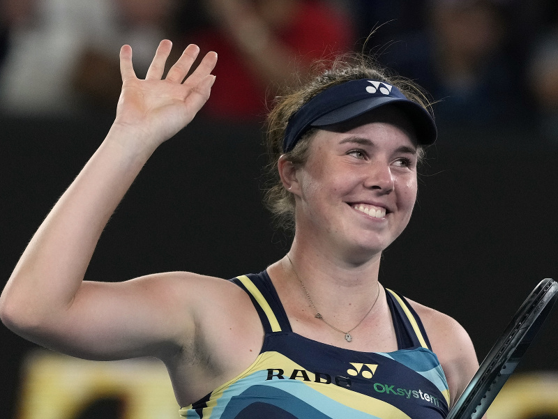Česká tenistka Linda Nosková sa raduje po víťazstve nad Poľkou Igou Swiatekovou v 3. kole ženskej dvojhry na grandslamovom turnaji Australian Open