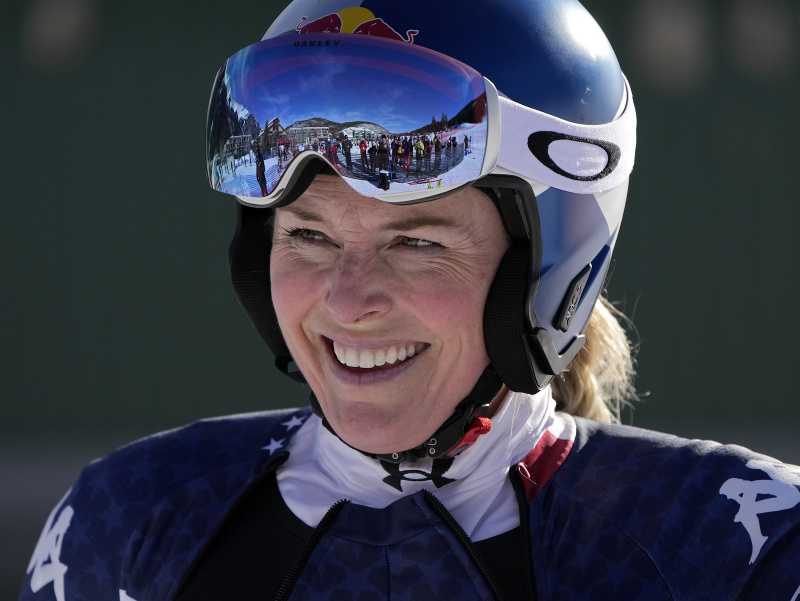 Americká hviezda Lindsey Vonnová sa po päťročnej pauze vrátila v Copper Mountain na súťažné svahy