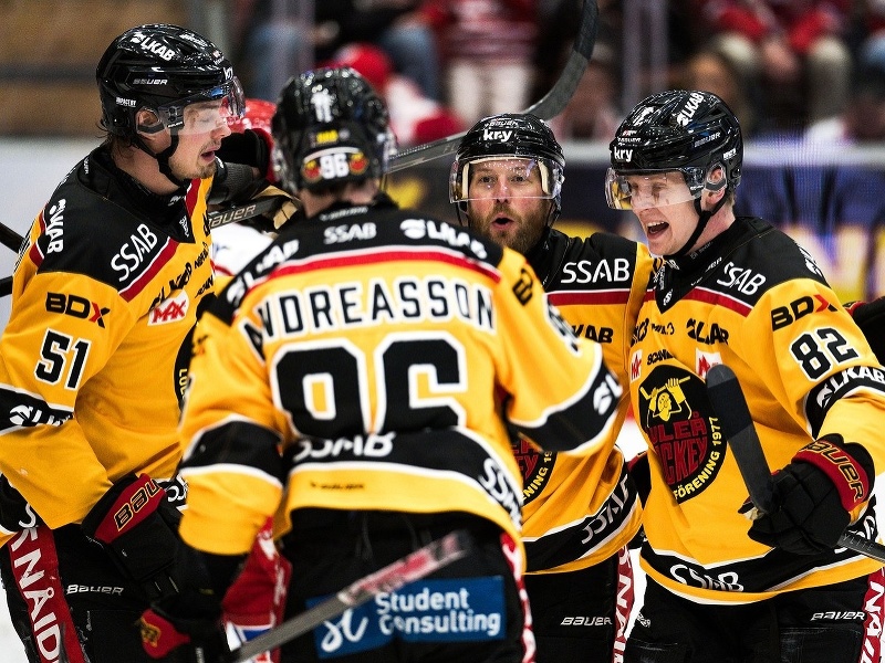 Linus Omark a gólové oslavy hokejistov Lulea Hockey 