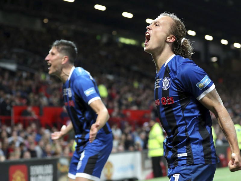 Luke Matheson oslavuje strelený gól