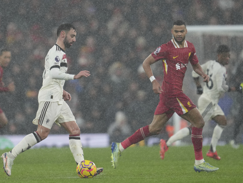 Bruno Fernandes a Cody Gakpo