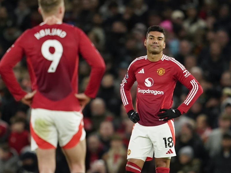 Je Casemiro na odchode z Manchestru United?