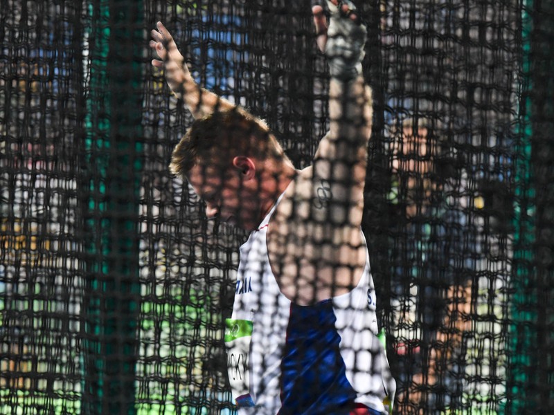 Marcel Lomnický počas finále v hode kladivom