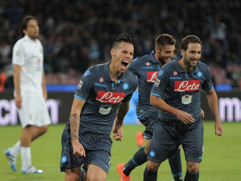 Marek Hamšík a jeho gólové oslavy so spoluhráčmi