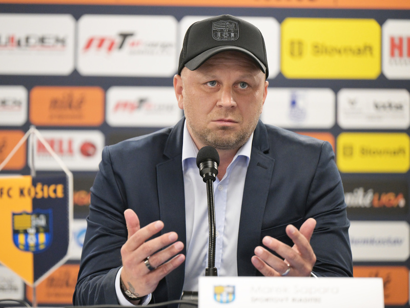 Na snímke športový riaditeľ klubu Marek Sapara 