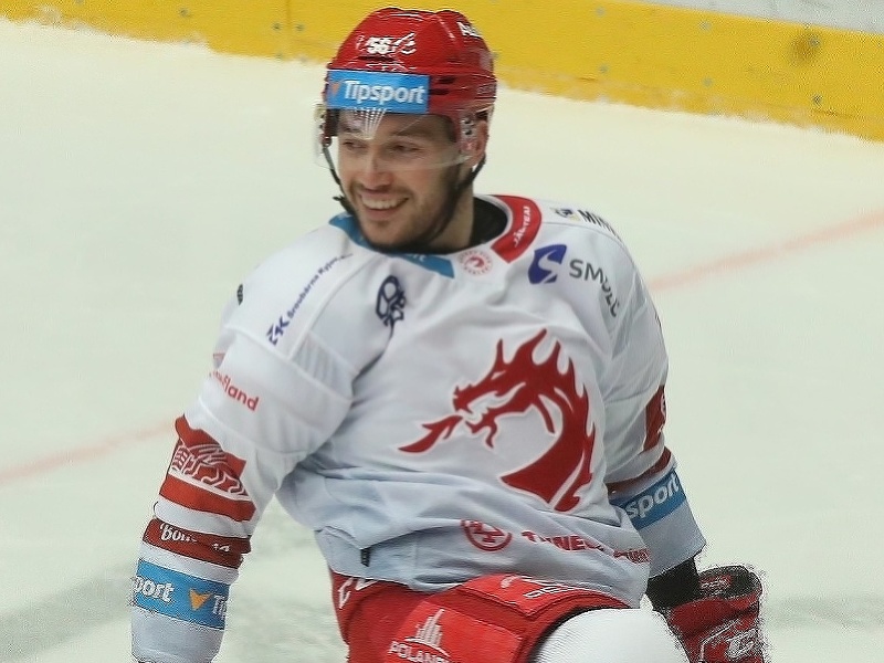 Marko Daňo oslavuje gól v drese Třinca
