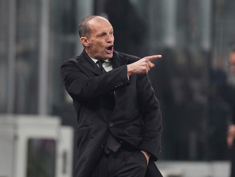 Tréner Massimiliano Allegri z AC Milána