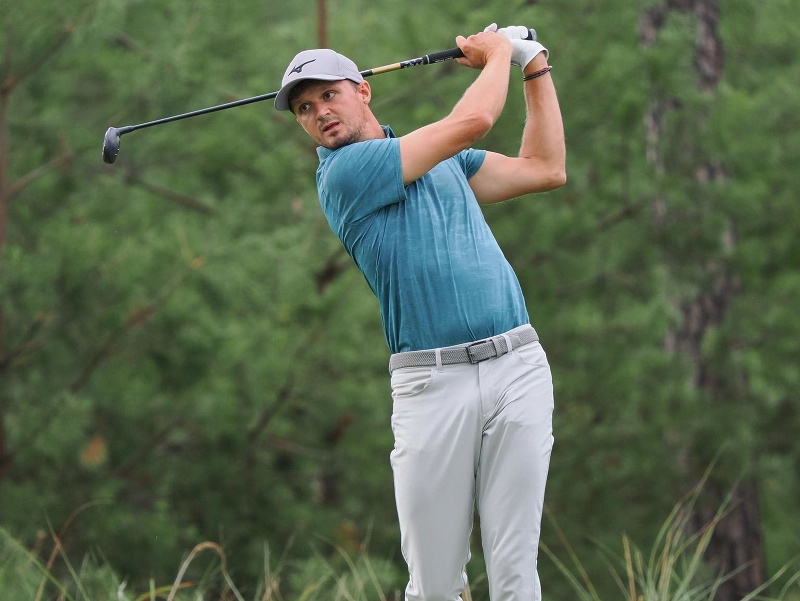 Poľský golfista Mateusz Gradecki