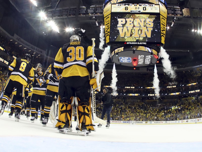 Už len jeden zápas potrebujú vyhrať hokejisti Pittsburghu, aby obhájili Stanleyho pohár
