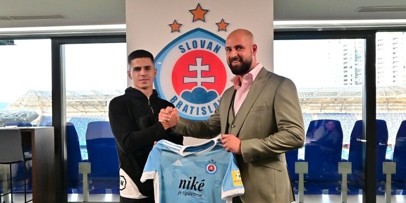 ŠK Slovan Bratislava dotiahlo príchod slovenského mládežníckeho reprezentanta Matúša Vojtka