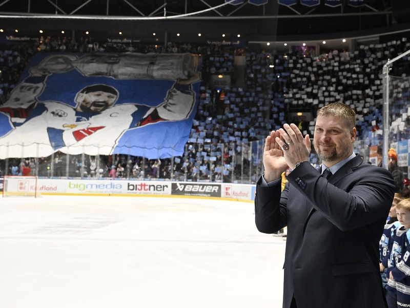 Michal Sersen počas oficiálnej rozlúčky