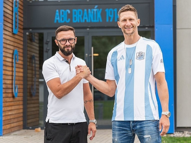 Milan Škoda (vpravo