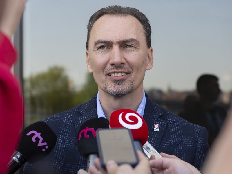 Na snímke prezident Slovenského zväzu ľadového hokeja (SZĽH) Miroslav Šatan 