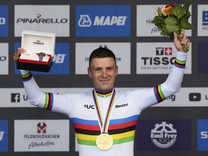 Remco Evenepoel sa raduje po triumfe v individuálnej časovke