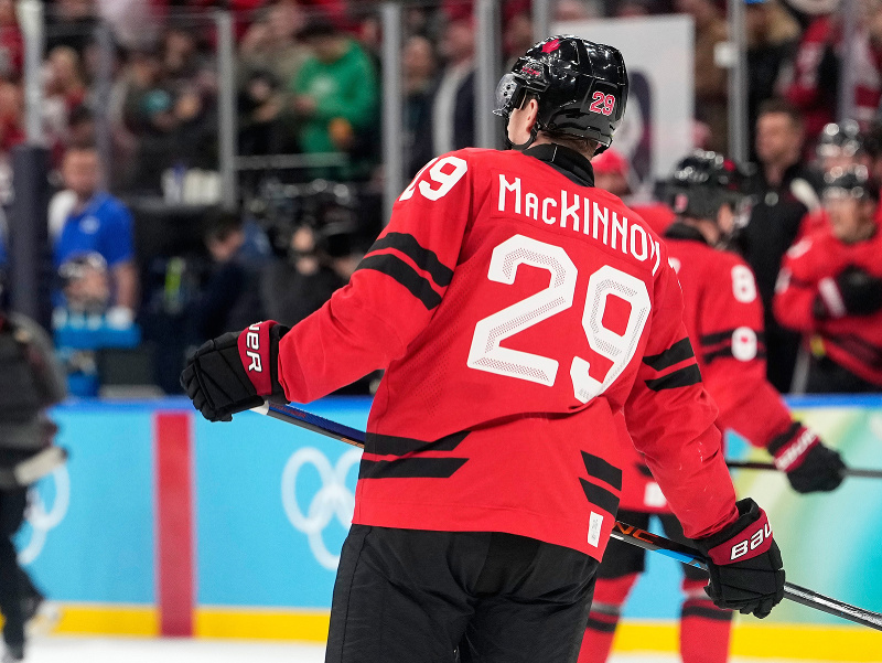 Nathan Mackinnon