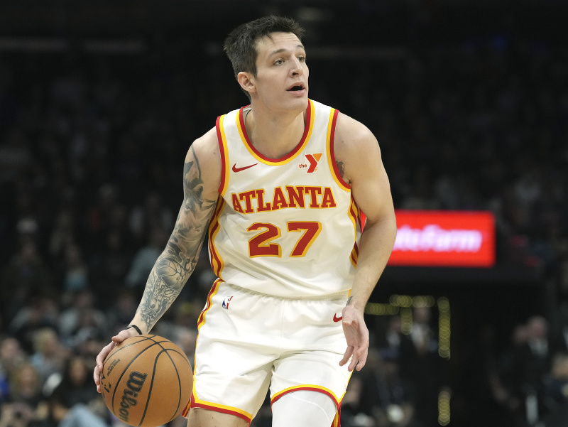 Český basketbalista Vít Krejčí v drese klubu Atlanta Hawks