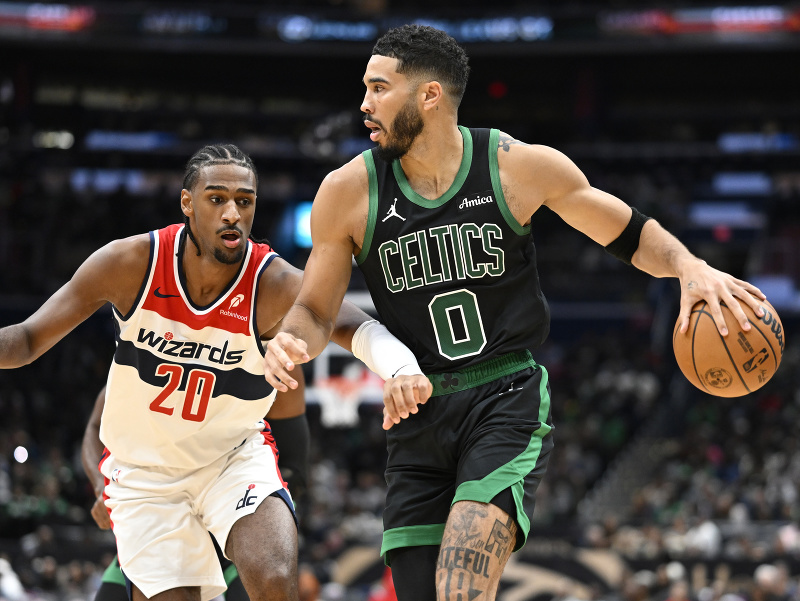 Jayson Tatum ťahá Boston za výhrami od začiatku sezóny