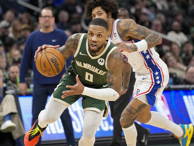 Rozohrávač Damian Lillard z Milwaukee Bucks