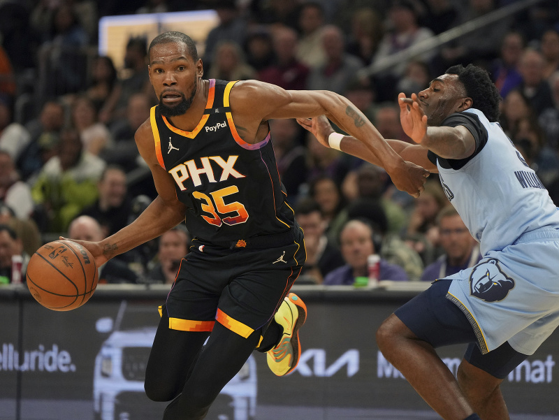 Kevin Durant (35) v drese Phoenixu Suns