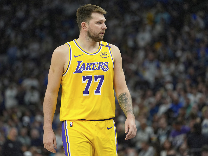 Slovinský basketbalista Luka Dončič