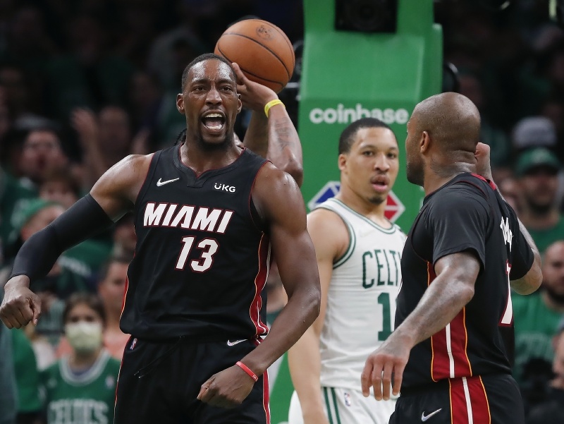 Bam Adebayo sa raduje z bodu