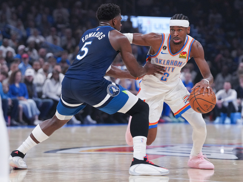 Shai Gilgeous-Alexander v súboji 1 na 1 s Anthonym Edwardsom