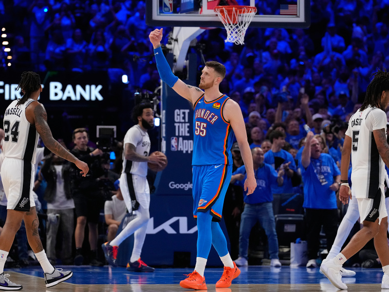 Isaiah Hartenstein z tímu Oklahoma City Thunder