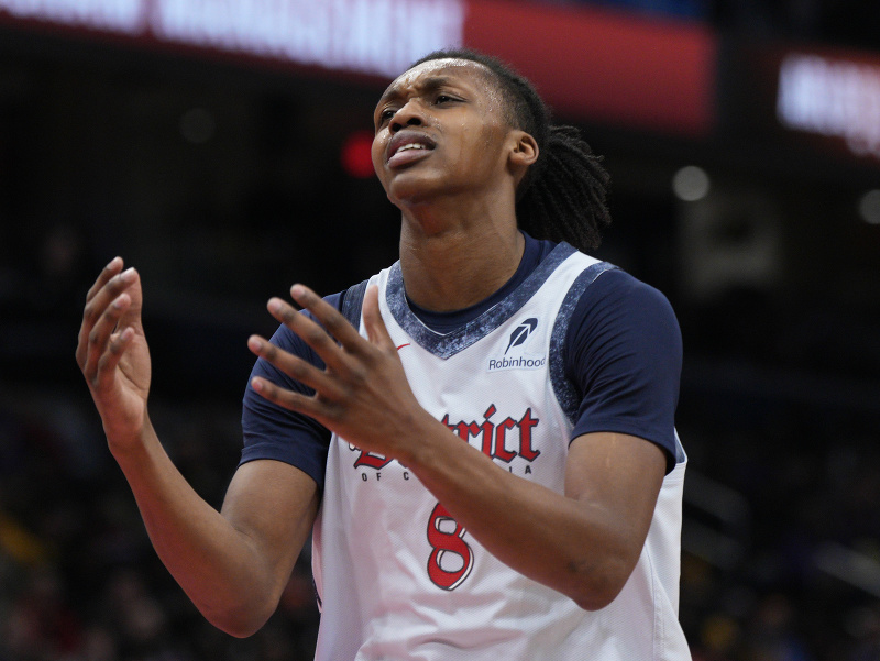 Rozohrávač Bub Carrington z Washingtonu Wizards