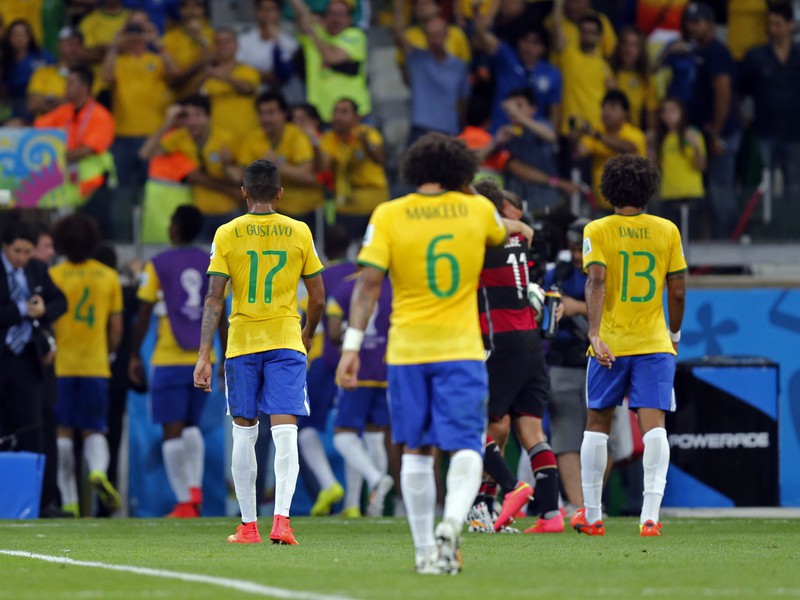 Smutní Brazílčania po historickej prehre