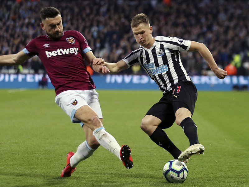 Robert Snodgrass a Matt Ritchie