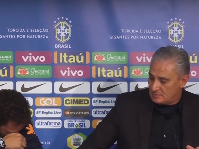 Neymar na tlačovke neudržal emócie