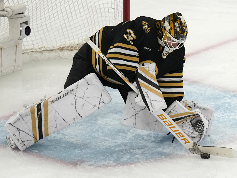 Linus Ullmark