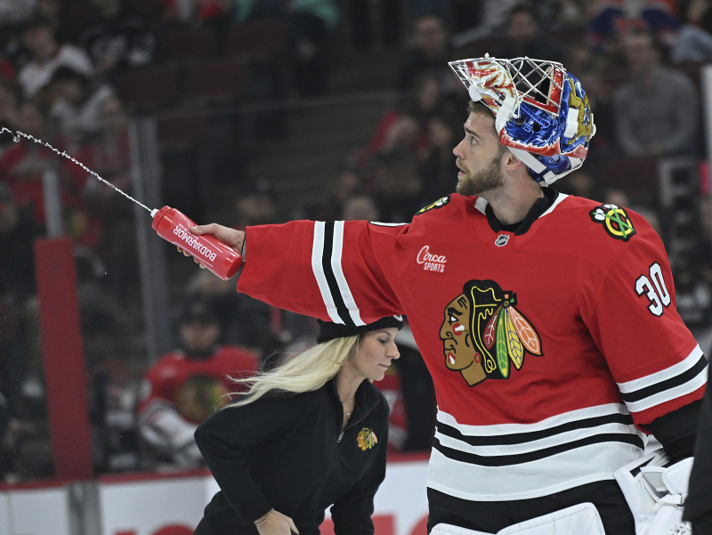 Spencer Knight, brankár Chicaga Blackhawks