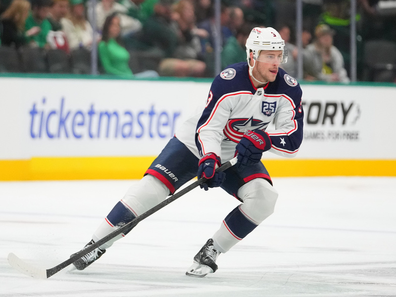 Útočník Columbusu Charlie Coyle