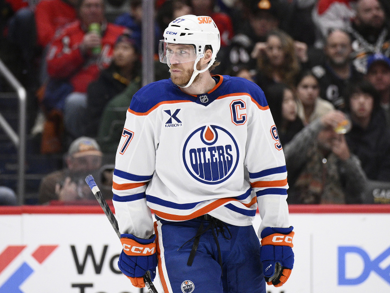 Kanadská hokejová superhviezda Connor McDavid