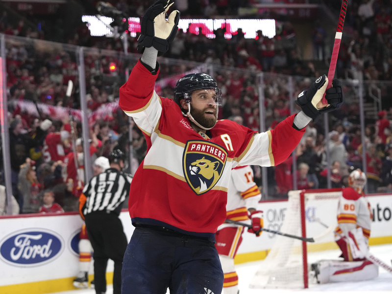  Obranca Floridy Aaron Ekblad