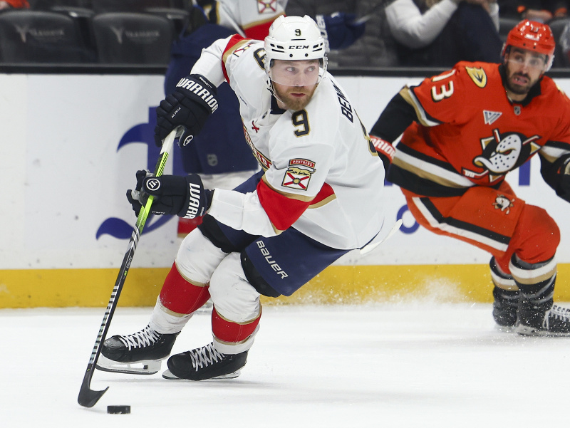 Útočník Sam Bennett z Floridy Panthers