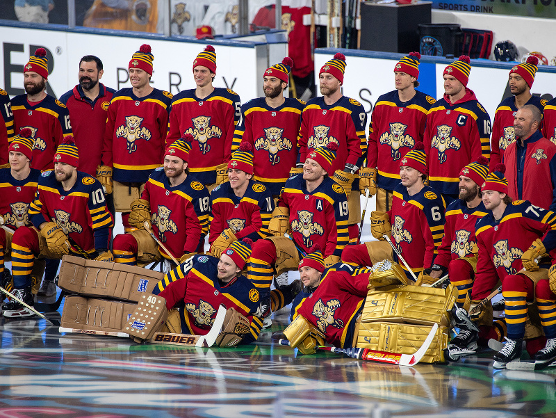 Hráči Floridy Panthers pred zápasom Winter Classic 2026
