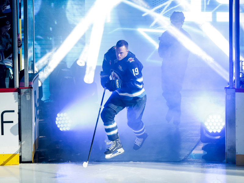 Jonathan Toews