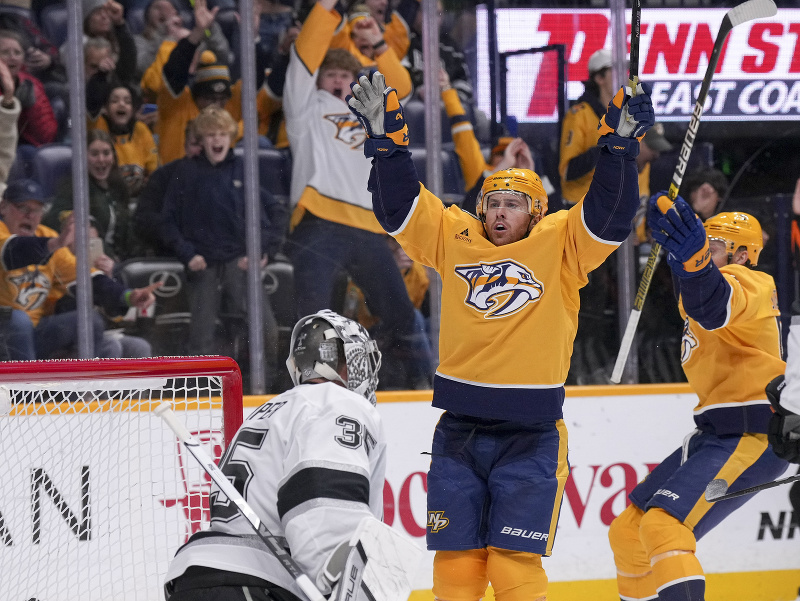 Jonathan Marchessault oslavuje gól