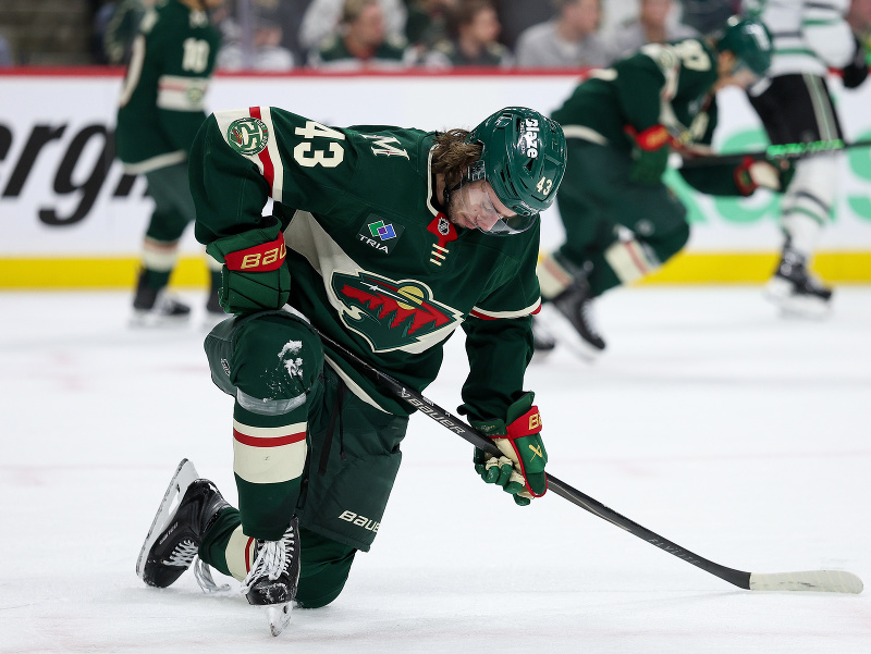 Obranca Quinn Hughes z Minnesota Wild