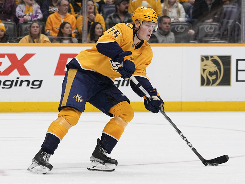 Fínsky hokejista Juuso Pärssinen v službách Nashvillu Predators